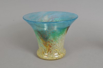 Lot 187 - A Monart/Vasart vase
