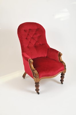 Lot 345 - A Victorian mahogany spoon-back chair