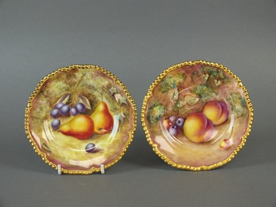 Lot 270 - A pair of Royal Worcester fruit-decorated side plates