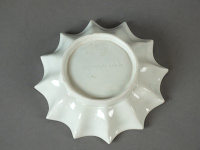 Lot 201 - A very rare Caughley hors d'oeuvres dish