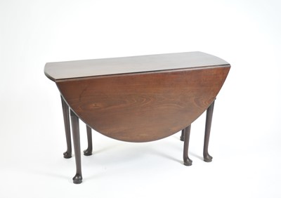 Lot 498 - A George III mahogany gateleg table