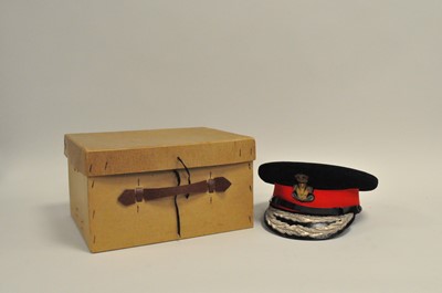 Lot 300 - Royal Welsh Regiment Lord Lieutenant's forage dress cap owned by Sir George Hamer