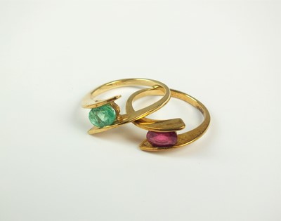 Lot 51 - Two 9ct gold stone set rings