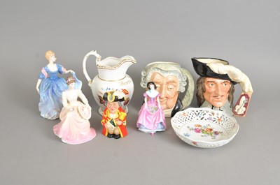 Lot 213 - A collection of ceramics including Royal Doulton