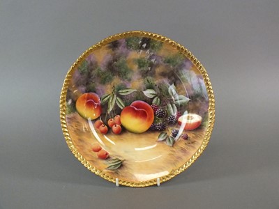 Lot 254 - Fruit-decorated cabinet plate by D. Bowkett (ex. Royal Worcester artist)