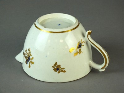 Lot 235 - A Caughley milk jug, circa 1790-92