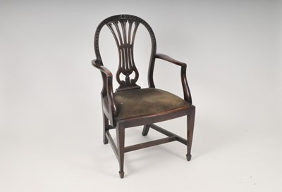 Lot 528 - A large Hepplewhite style mahogany carver / armchair