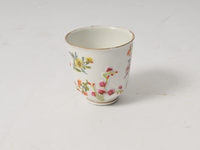 Lot 289 - Meissen porcelain beaker cup