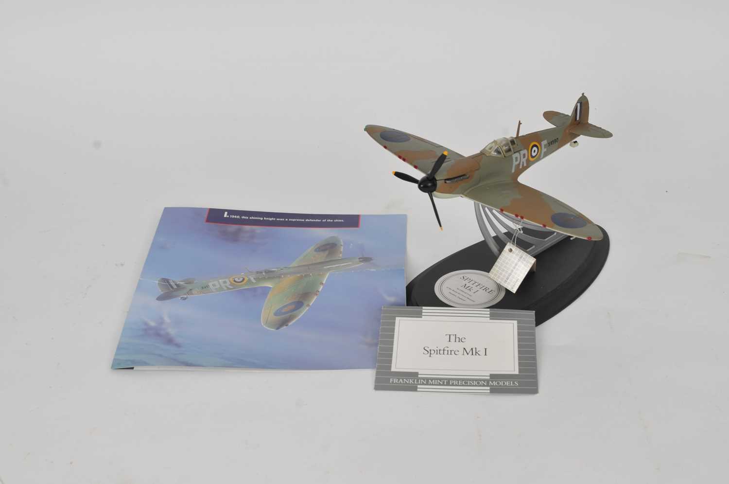 Lot 391 - Franklin Mint Precision Model of a Spitfire