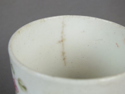 Lot 311 - Worcester and Bow coffee cups, 18th century