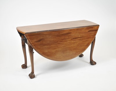 Lot 37 - An 18th century mahogany oval gateleg table,...