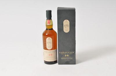 Lot 444 - A single boxed bottle of Lagavullin Single Islay Malt Whisky