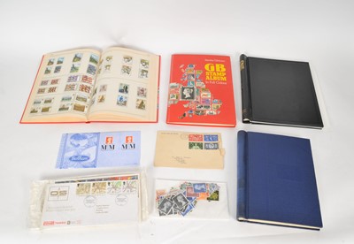 Lot 210 - A collection of stamp albums