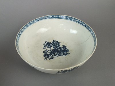 Lot 148 - Two Liverpool bowls and a Lowestoft bowl, 18th century
