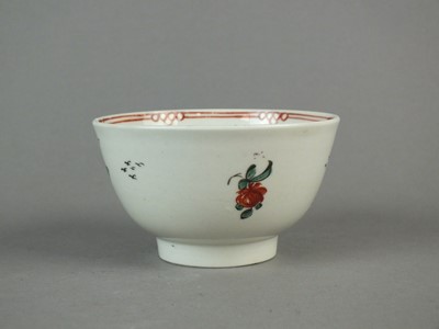 Lot 302 - Seth Pennington Liverpool tea bowl, circa 1780