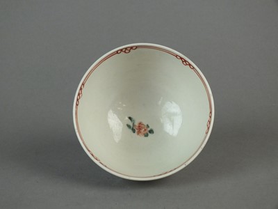 Lot 302 - Seth Pennington Liverpool tea bowl, circa 1780