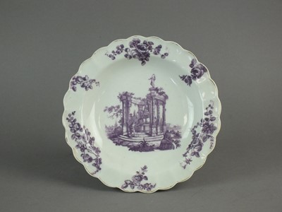 Lot 263 - Worcester 'Classical Ruins' plate, circa 1760