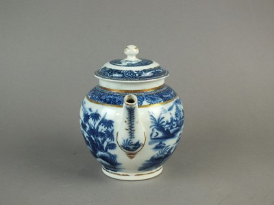 Lot 231 - Caughley 'Fence and House' teapot and cover, circa 1784-90