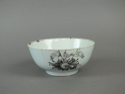 Lot 182 - Worcester 'King of Prussia' bowl