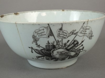 Lot 182 - Worcester 'King of Prussia' bowl