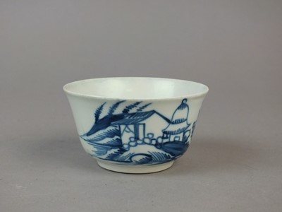 Lot 186 - William Reid blue and white tea bowl, circa 1760