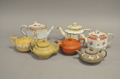 Lot 202 - A collection of early 19th century English teapots