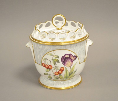 Lot 209 - Royal Worcester Gloucester ice pail
