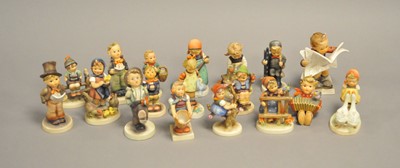 Lot 234 - A group of Hummel figures