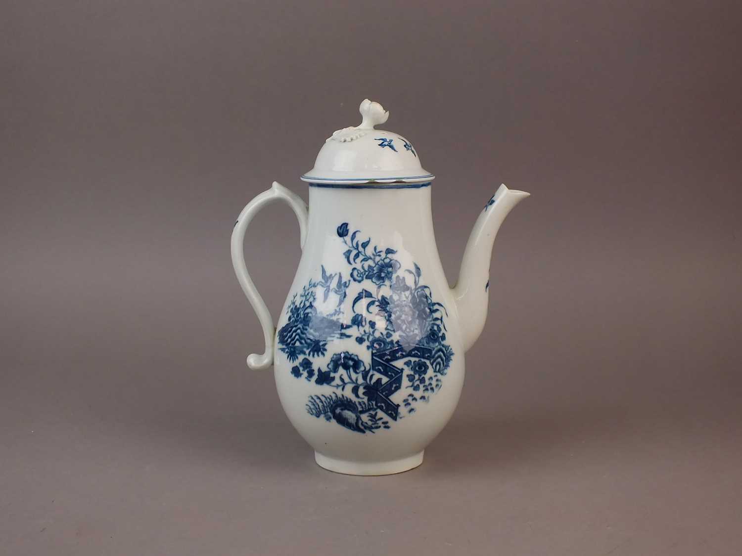Lot 233 - Caughley 'Fence' coffee pot and cover, circa 1777-90