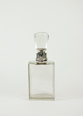 Lot 101 - A silver mounted lockable decanter