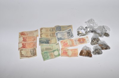 Lot 142 - A large collection of U.K. silver, cupro-nickel and bronze coinage