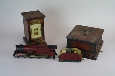 Lot 274 - A mahogany cased Railway station signal lamp,...