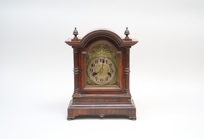 Lot 296 - A 19th century mahogany cased mantle clock,...