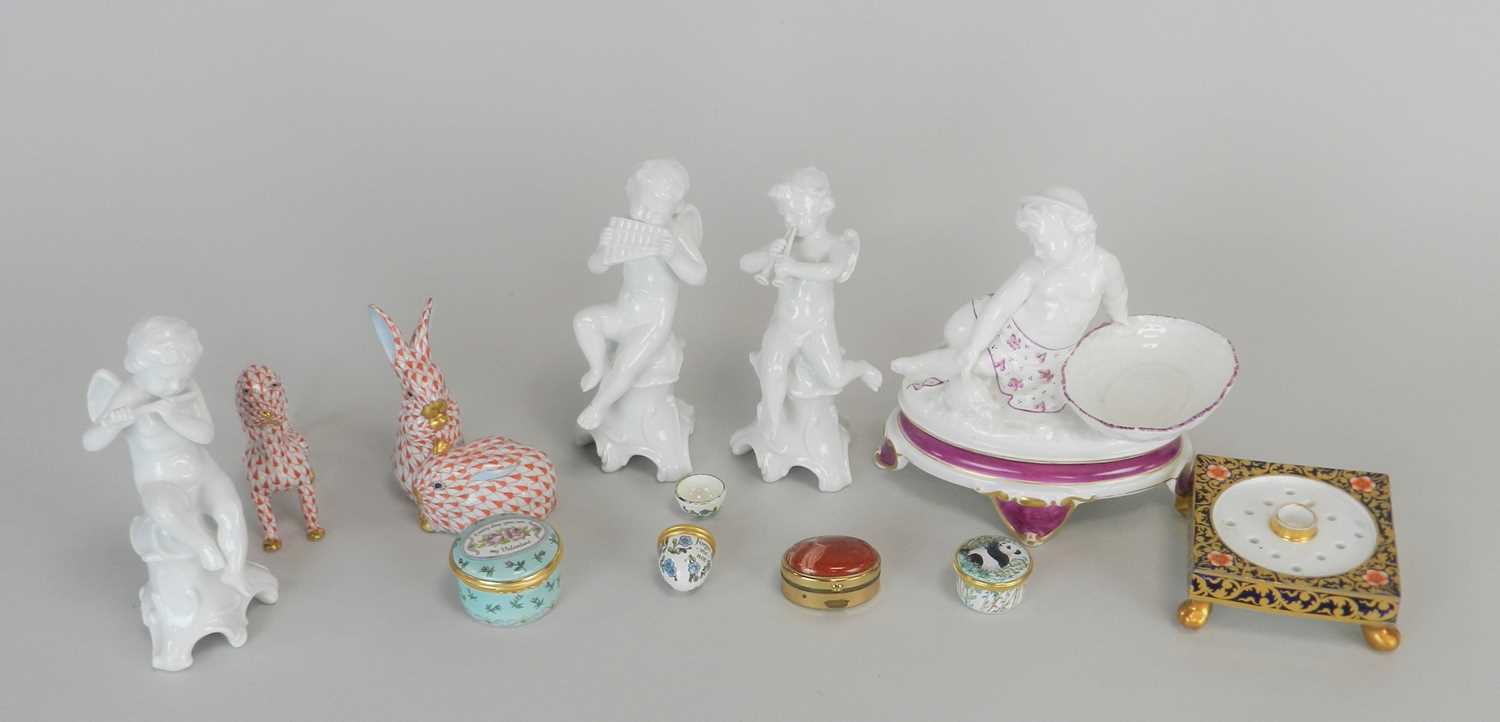 Lot 153 - Ceramics to include Herend, Davenport imari, Capodimonte and enamel boxes