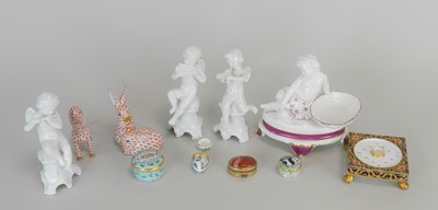 Lot 153 - Ceramics to include Herend, Davenport imari, Capodimonte and enamel boxes
