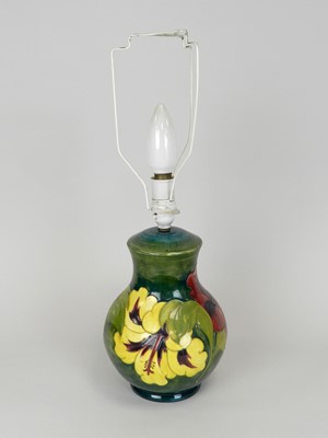 Lot 256 - A Moorcroft baluster table lamp 20th century...