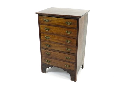 Lot 514 - A reproduction mahogany tallboy type chest of...