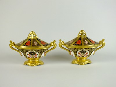Lot 300 - A pair of Royal Crown Derby tureens and covers
