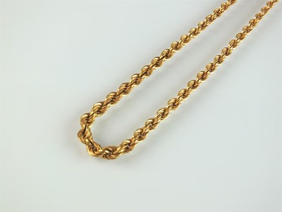 Lot 59 - A 9ct gold graduated rope twist necklace
