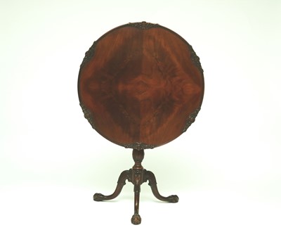 Lot 447 - A good Paine & Co Chippendale style tilt-top tripod occasional table, circa 1900