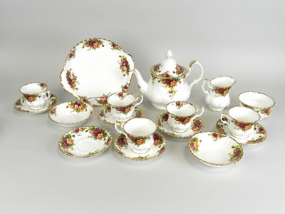 Lot 248 - Royal Albert Old Country Roses service...