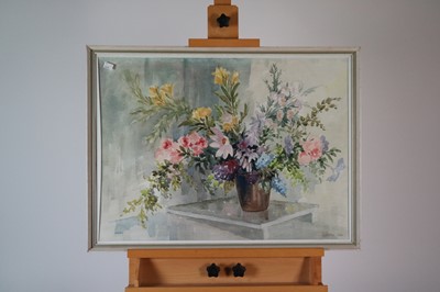 Lot 177 - R.G. Britton (British 20th Century) Still Life Spring Flowers