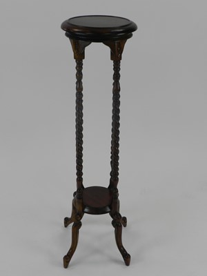 Lot 409 - A Victorian mahogany wine tripod table, 73cm...