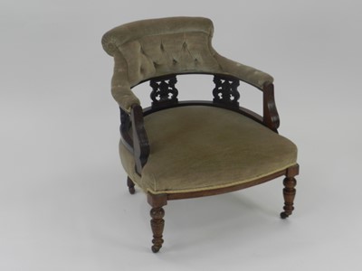 Lot 437 - An Edwardian button-back open armchair, seat...