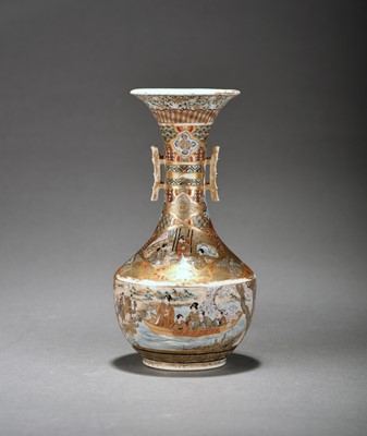 Lot 362 - A Japanese Satsuma vase