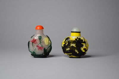 Lot 257 - Two Chinese cameo glass snuff bottles