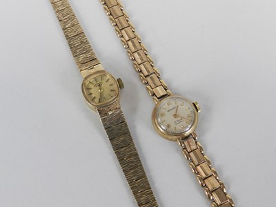 Lot 360 - A ladies 9ct gold Rotary wristwatch