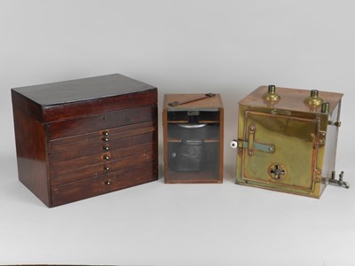 Lot 388 - An early/mid 20th century mahogany-cased...