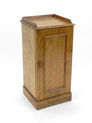 Lot 516 - A Victorian satin birch pot cupboard