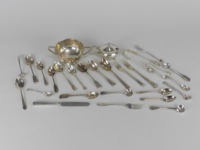 Lot 336 - A collection of silver